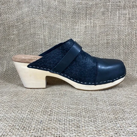 Toms Clog Wood Heel Black Leather Women size 10 - Picture 6 of 11
